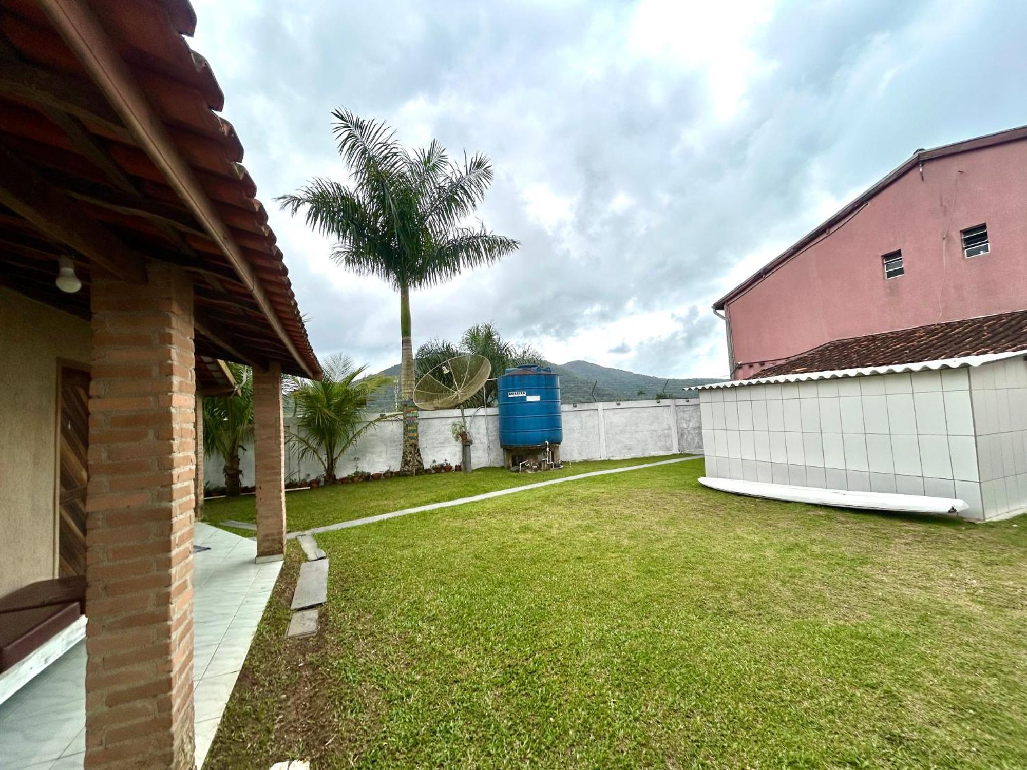Sobrado E Casa Em Ubatubaヴィラ エクステリア 写真